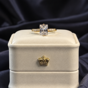 Luna Radiant Solitaire Ring