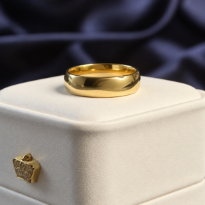 Classic Gold-Toned Band