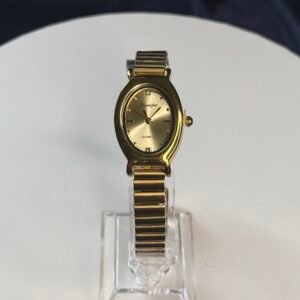 Aureus Oval Watch - Gold