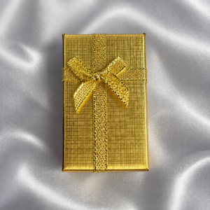 Gold Pendant and Chain Gift Box